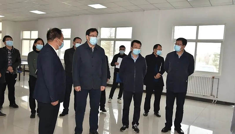 杨凌示范区党工委书记黄思光莅临3003新葡的京集团医药视察、指导工作